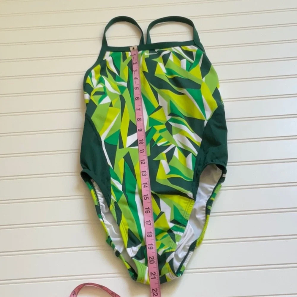 Nike One Piece Swimsuit.  Nike size 32 fixed Back
